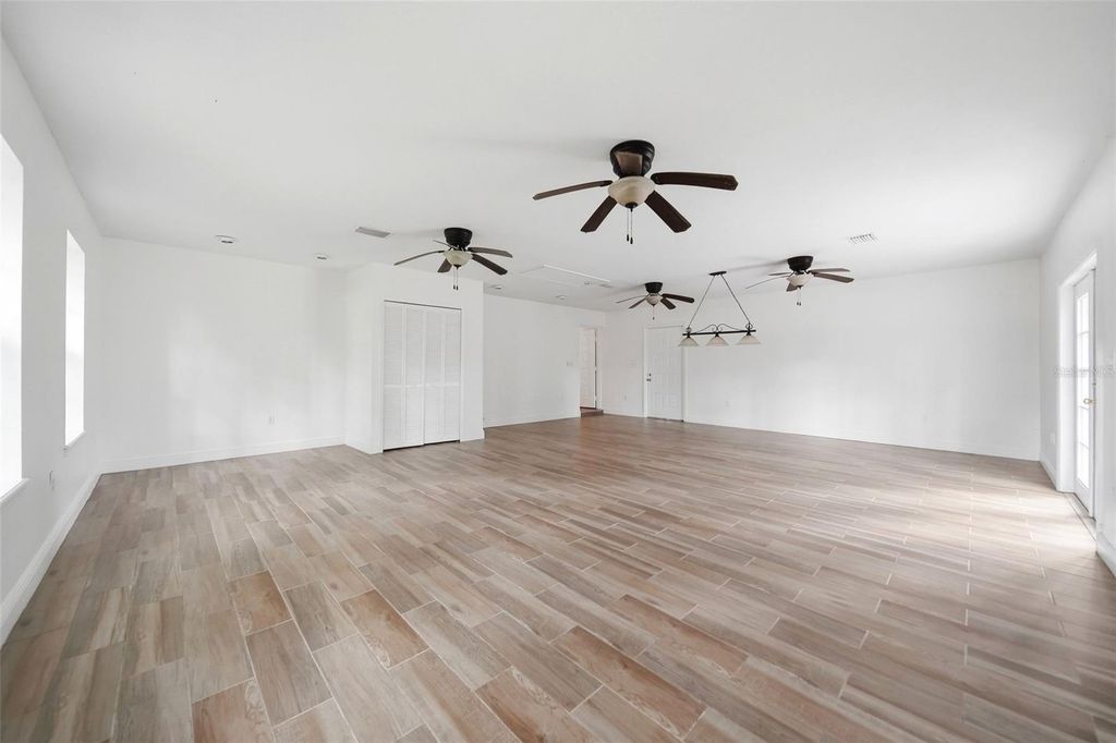 Image 26 of property listing at 4855 LILLIAN BLACK ROAD, St Cloud, FL 34771