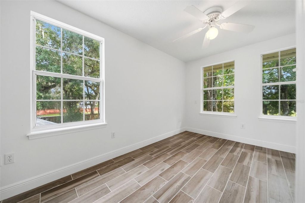 Image 34 of property listing at 4855 LILLIAN BLACK ROAD, St Cloud, FL 34771