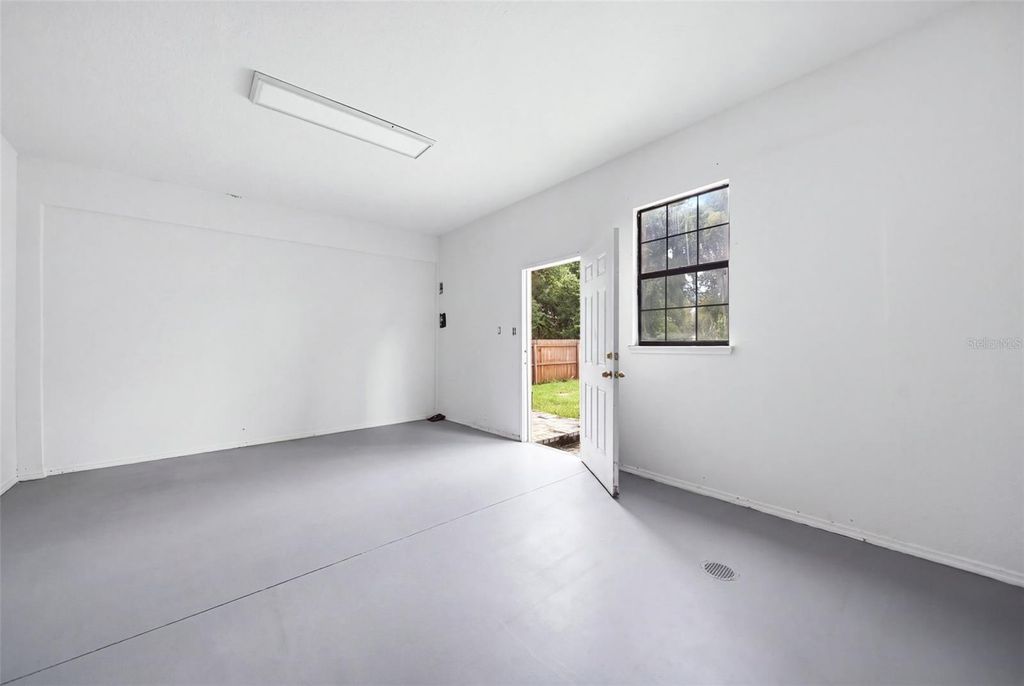Image 46 of property listing at 4855 LILLIAN BLACK ROAD, St Cloud, FL 34771