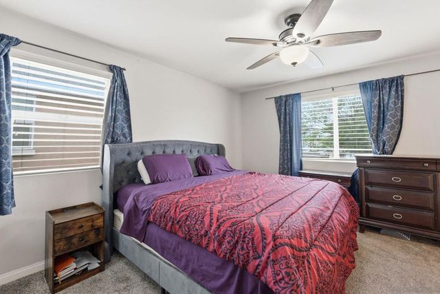 522 Mary Lane, El Cajon, CA 92021