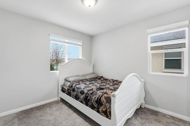 522 Mary Lane, El Cajon, CA 92021