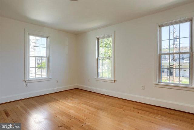 2745 BOAS ST, Harrisburg, PA 17103
