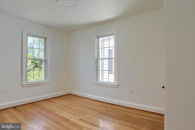 2745 BOAS ST, Harrisburg, PA 17103