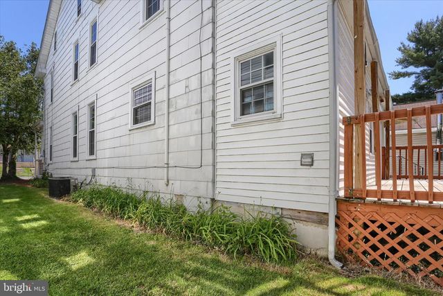 2745 BOAS ST, Harrisburg, PA 17103