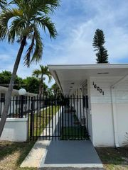 16001 NE 18th Place 3, North Miami Beach, FL 33162