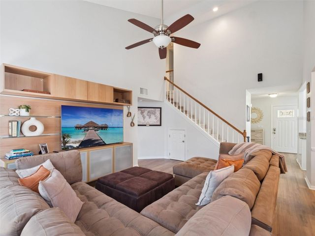 3779 HOLSTON WAY, Orlando, FL 32812