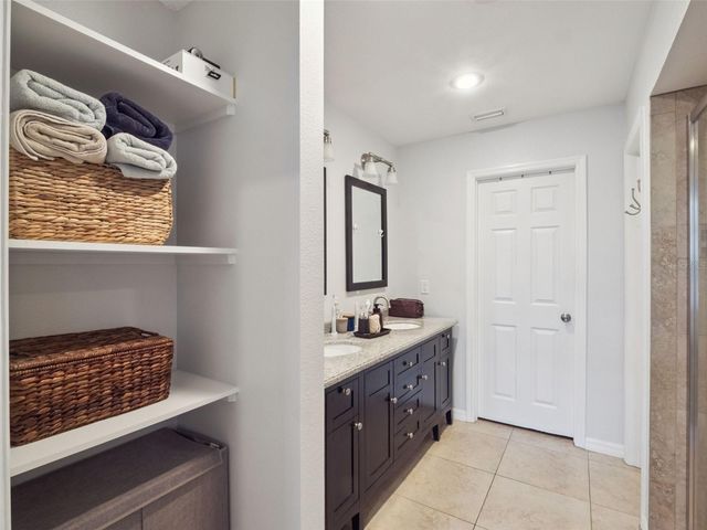 3779 HOLSTON WAY, Orlando, FL 32812