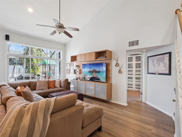 3779 HOLSTON WAY, Orlando, FL 32812