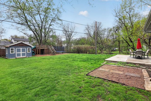 833 Brookside Drive, Bartlett, IL 60103