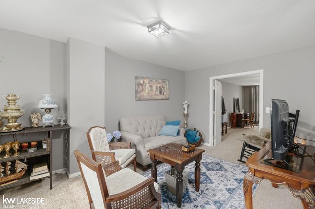 1439 Courtland Boulevard, Rochester Hills, MI 48307