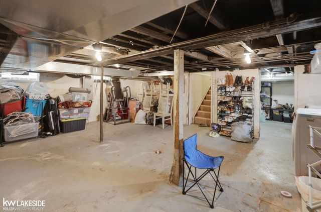 1439 Courtland Boulevard, Rochester Hills, MI 48307