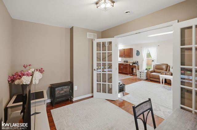 1439 Courtland Boulevard, Rochester Hills, MI 48307