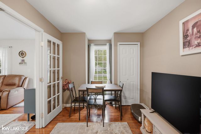 1439 Courtland Boulevard, Rochester Hills, MI 48307