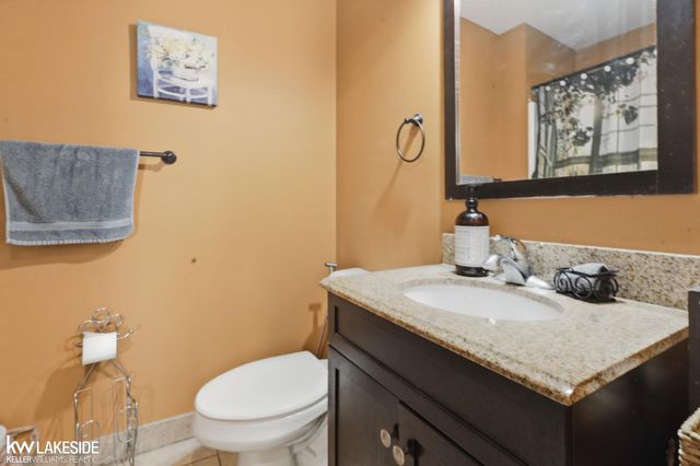 1439 Courtland Boulevard, Rochester Hills, MI 48307