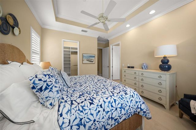 229 SAPPHIRE LAKE DRIVE 201, Bradenton, FL 34209