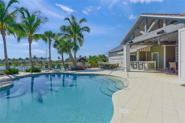 229 SAPPHIRE LAKE DRIVE 201, Bradenton, FL 34209