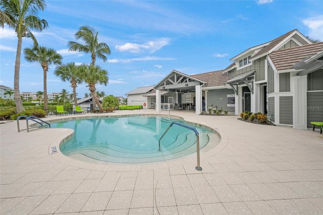 229 SAPPHIRE LAKE DRIVE 201, Bradenton, FL 34209