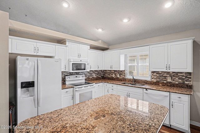 641 Misty Creek Drive, Melbourne, FL 32940