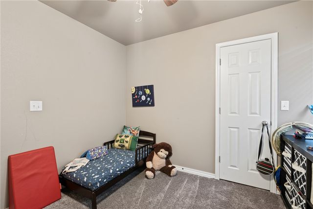 913 Windsor Court, Gentry, AR 72734