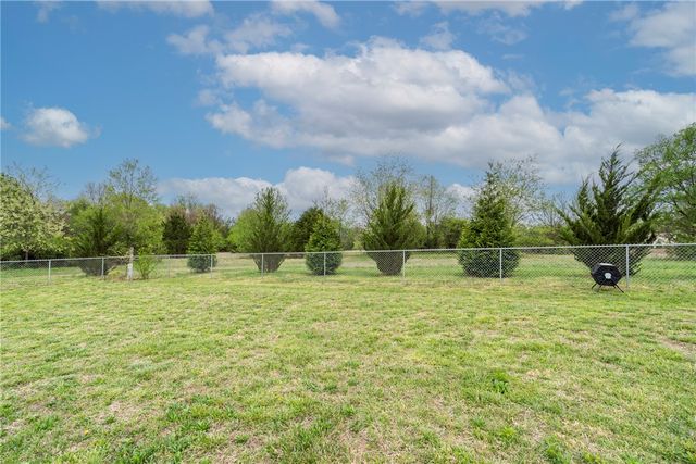 913 Windsor Court, Gentry, AR 72734