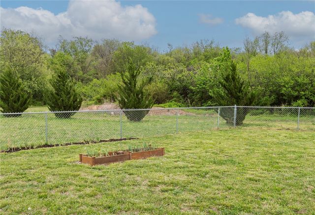 913 Windsor Court, Gentry, AR 72734