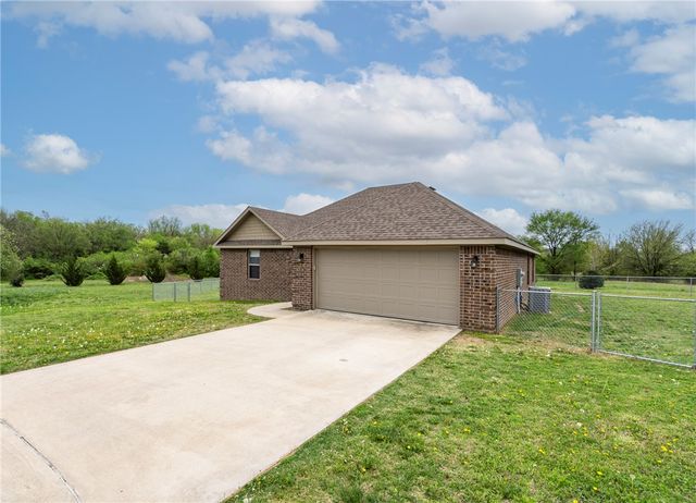 913 Windsor Court, Gentry, AR 72734