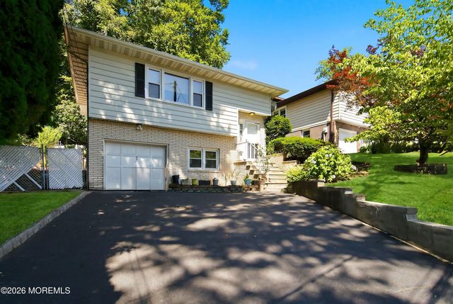 444 W Lookout Avenue, Hackensack, NJ 07601