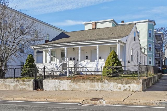 752 Social Street, Woonsocket, RI 02895