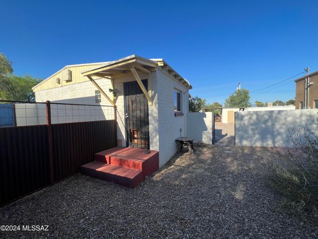 2730 N Martin Avenue, Tucson, AZ 85719
