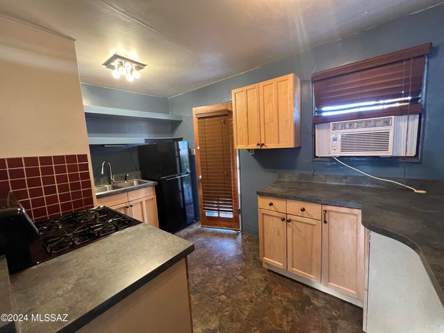 2730 N Martin Avenue, Tucson, AZ 85719