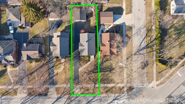 882 Hillside Avenue, Glen Ellyn, IL 60137