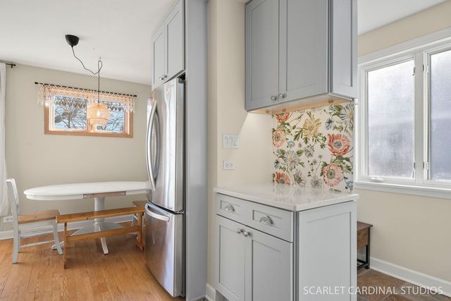 882 Hillside Avenue, Glen Ellyn, IL 60137