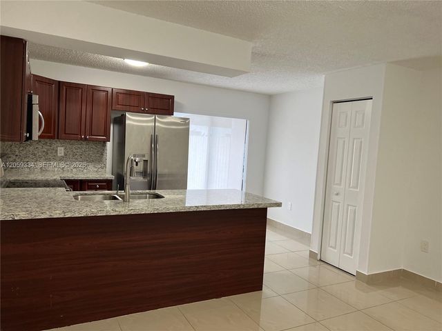 15410 SW 74th Cir Ct 1306, Miami, FL 33193
