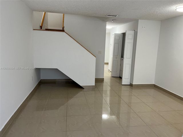 15410 SW 74th Cir Ct 1306, Miami, FL 33193