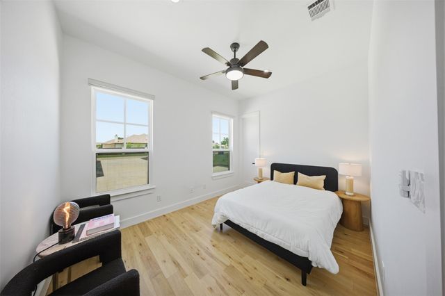 307 Chisholm TRL, Bastrop, TX 78602