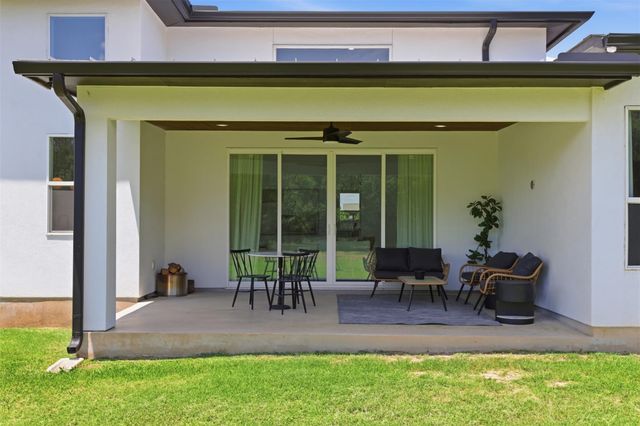 307 Chisholm TRL, Bastrop, TX 78602