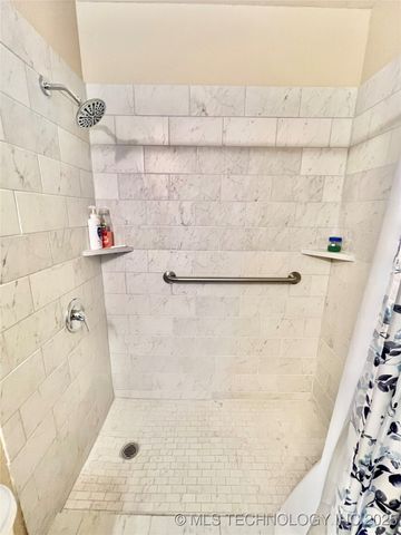 318 Ted Allen Lane, Stigler, OK 74462