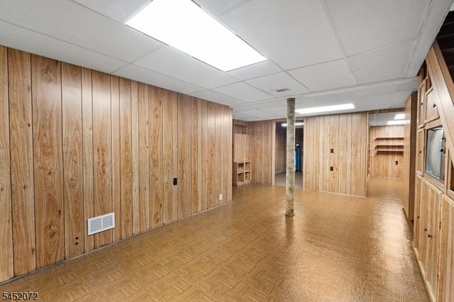 79 Carriage Ln, Sparta Twp., NJ 07871