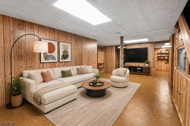 79 Carriage Ln, Sparta Twp., NJ 07871