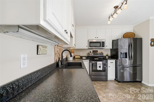 209 Fox Fire Run, Gastonia, NC 28052