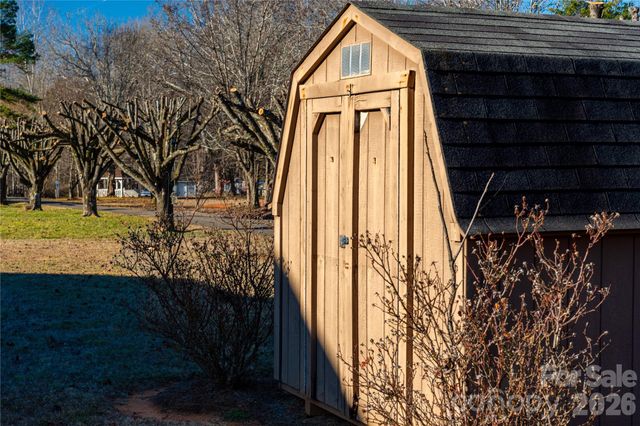 209 Fox Fire Run, Gastonia, NC 28052