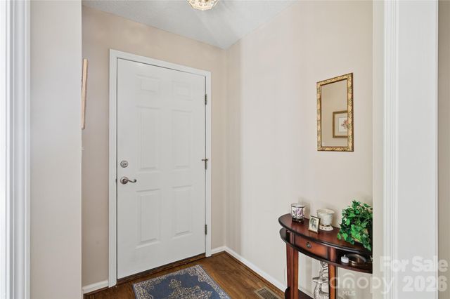 209 Fox Fire Run, Gastonia, NC 28052