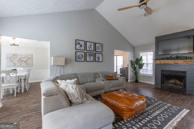 2248 Arbor Forest Trail SW, Marietta, GA 30064