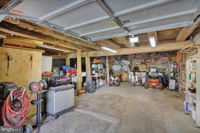 34 WESTLEY RD, Mohnton, PA 19540
