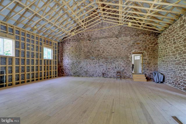 34 WESTLEY RD, Mohnton, PA 19540