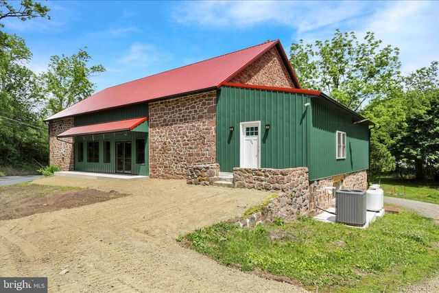 34 WESTLEY RD, Mohnton, PA 19540