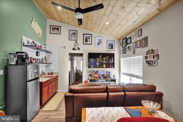 34 WESTLEY RD, Mohnton, PA 19540