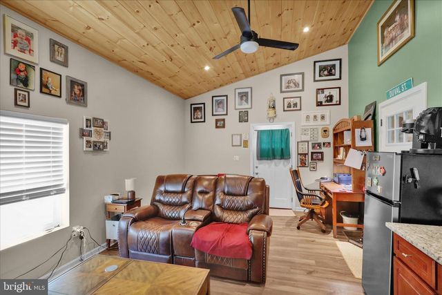 34 WESTLEY RD, Mohnton, PA 19540