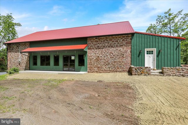 34 WESTLEY RD, Mohnton, PA 19540