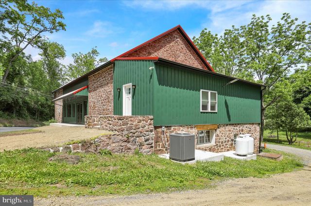 34 WESTLEY RD, Mohnton, PA 19540
